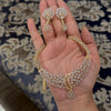 Diamond look neck piece